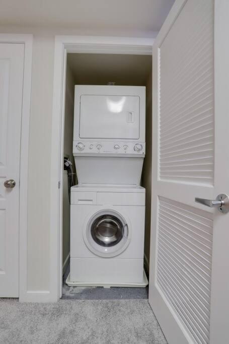 Prime Location Retreat Close To Dc And Metro Arlington Eksteriør bilde
